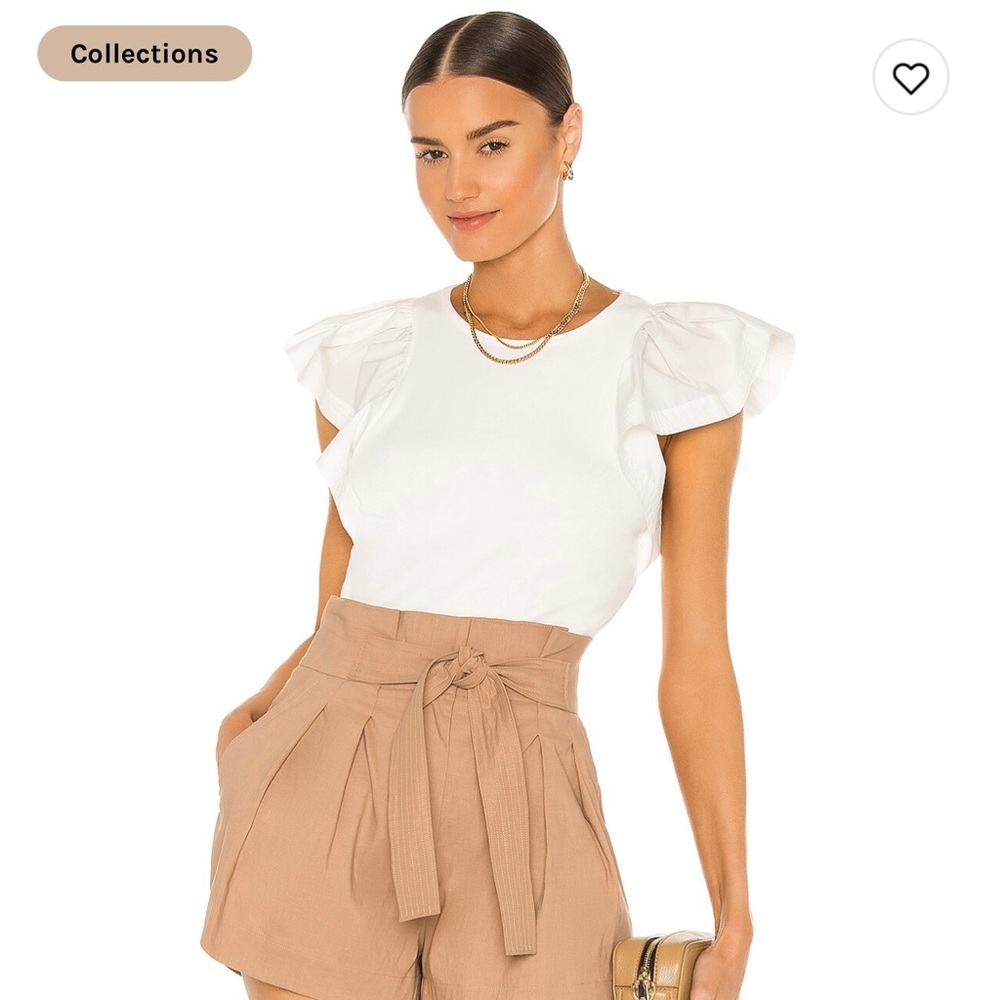 Beige blouse, ruffle sleeves